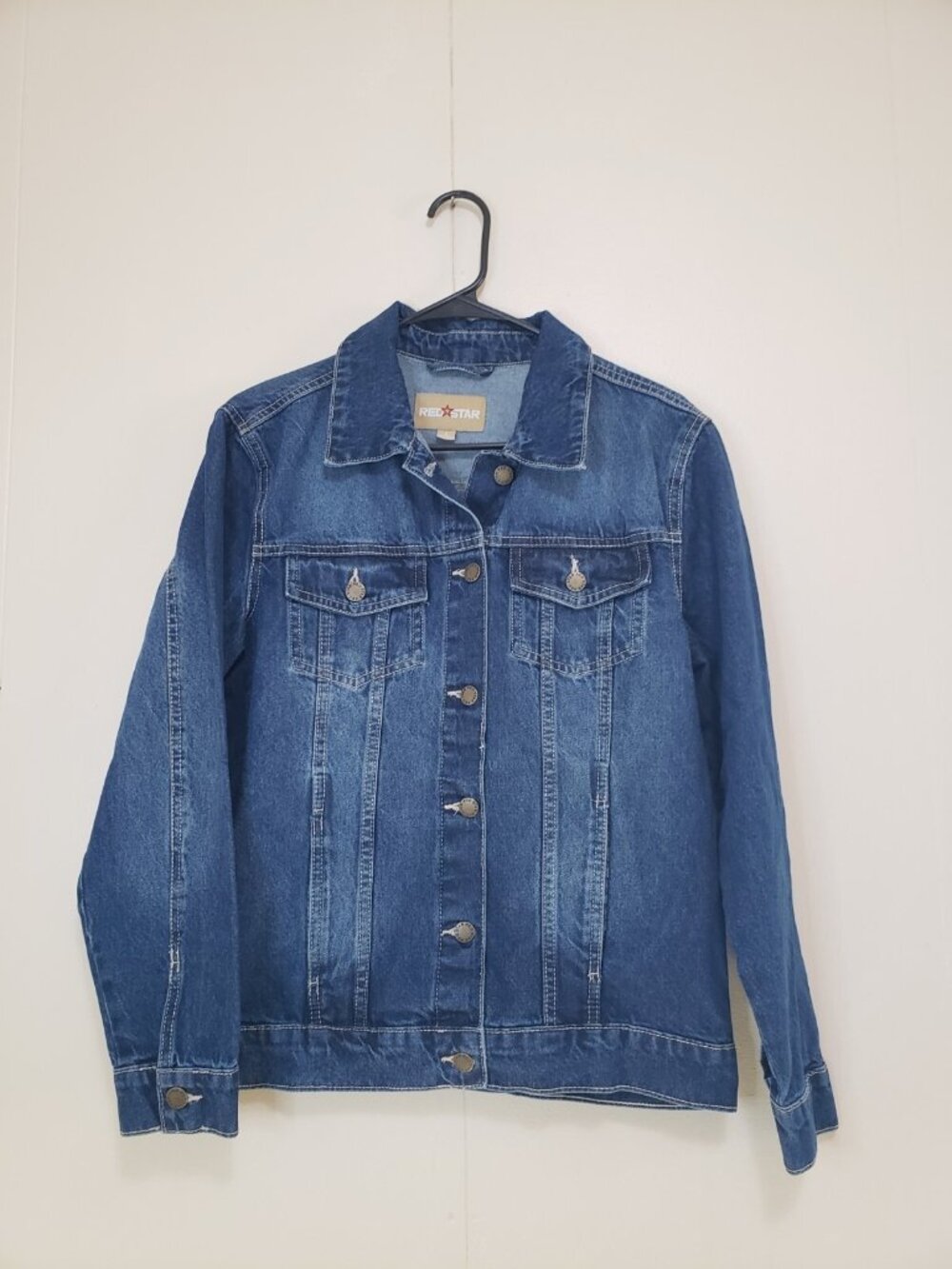Red Star Womens S Jean Jacket Medium Wash Denim Blue Button Up 100% Cotton Y2K